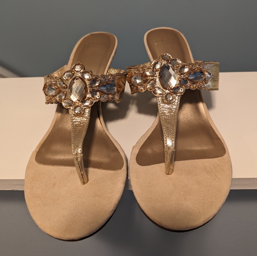 New York Transit wedge sandals